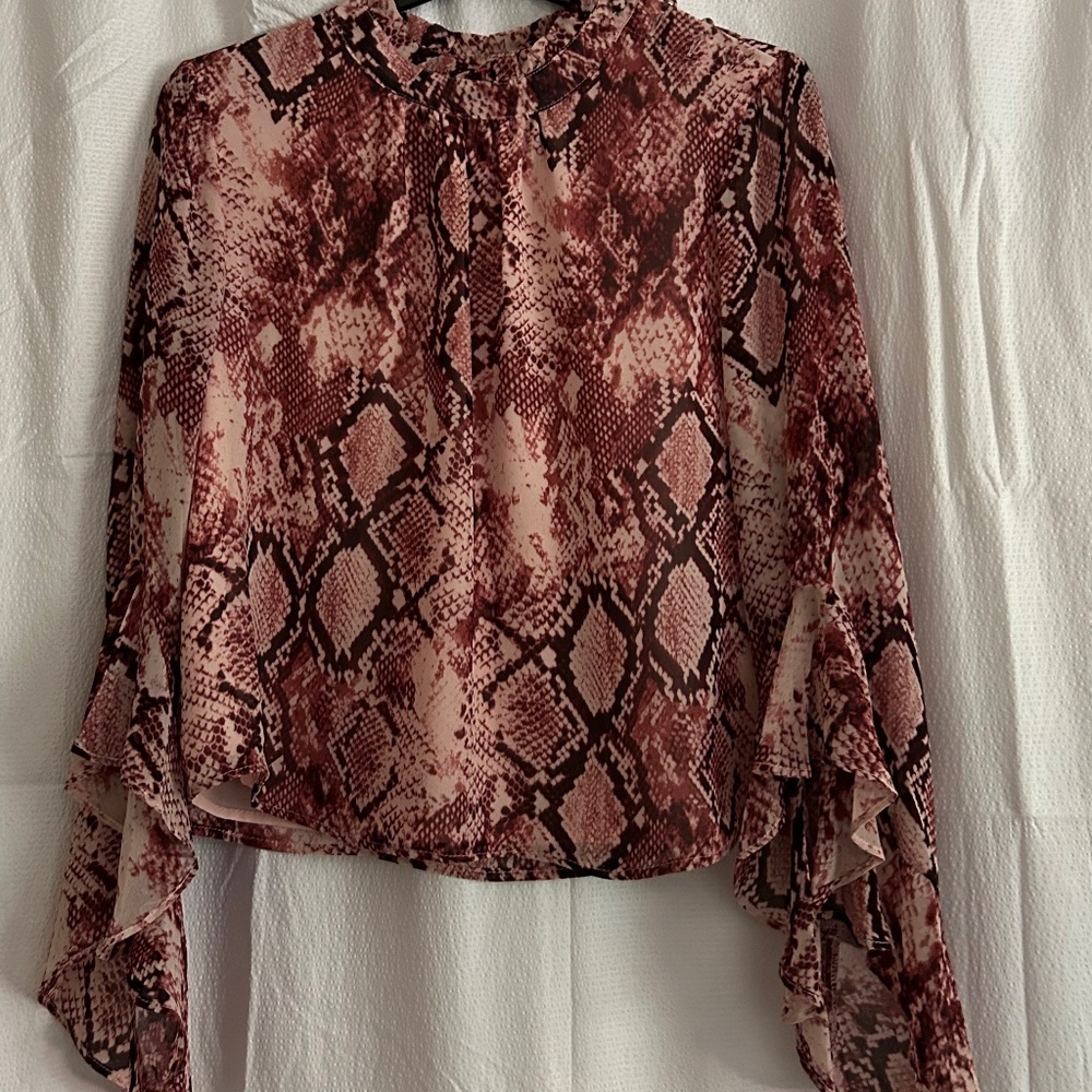 Vince Camuto Snake Print Flutter Bell Sleeves Side Buttons Blouse, Size S